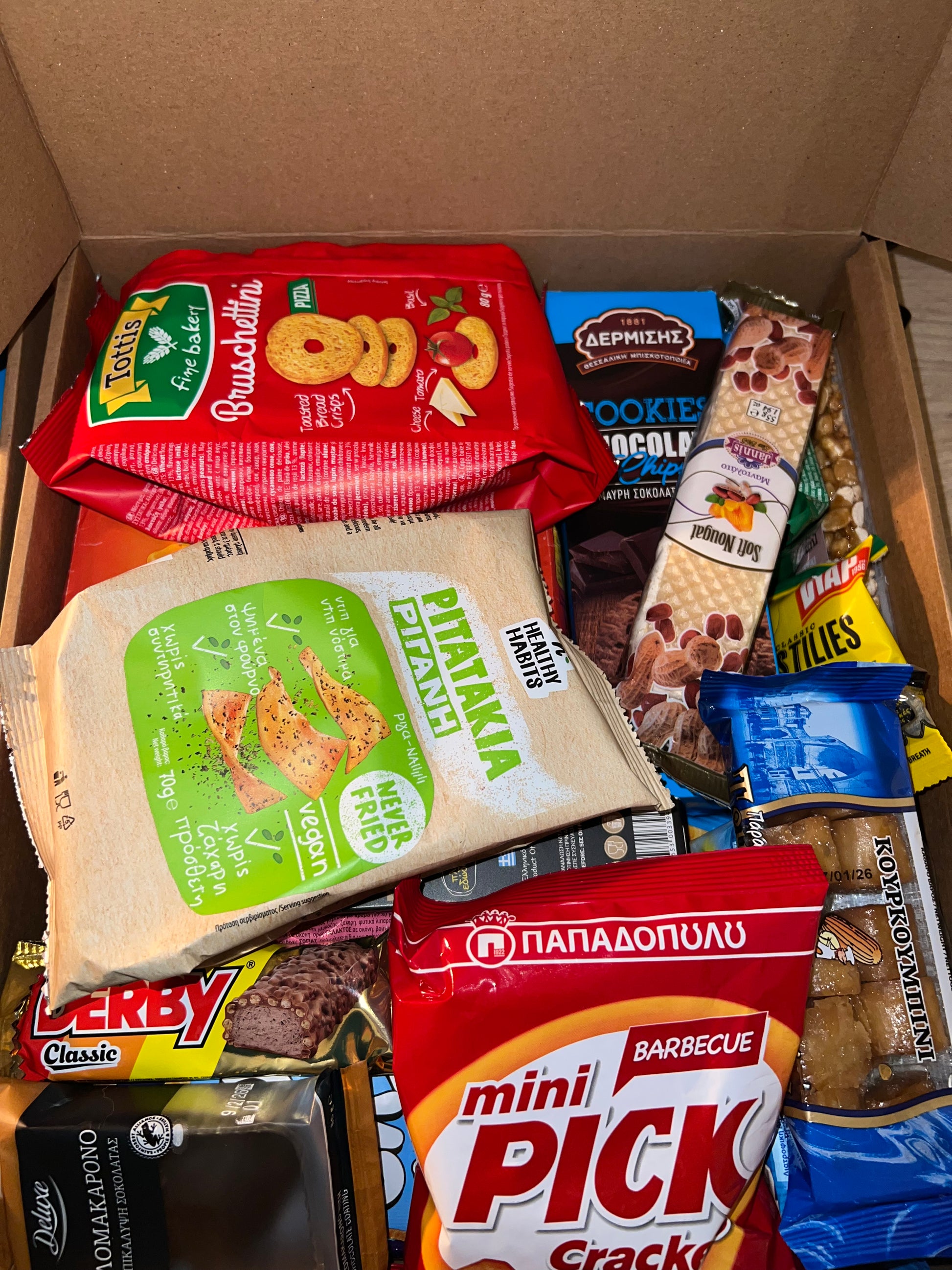 Zeus’s Picks – Large Edition (15+ Snacks) -🏆 BEST SELLER Greek Snacks